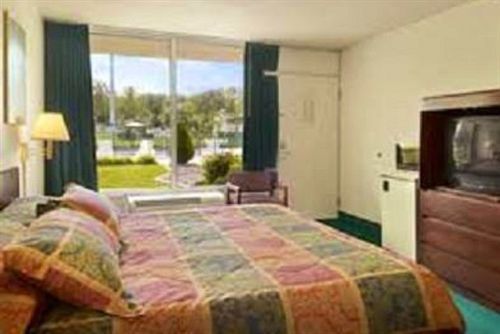 Macomb Inn Chambre photo
